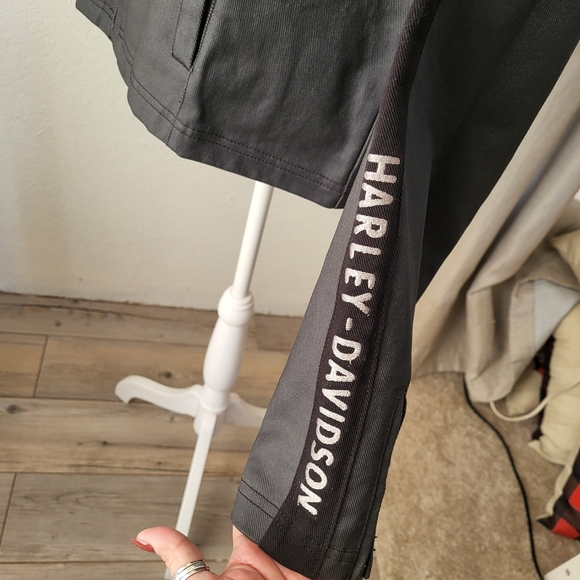 Authentic HD Jacket - Picture 3 of 5